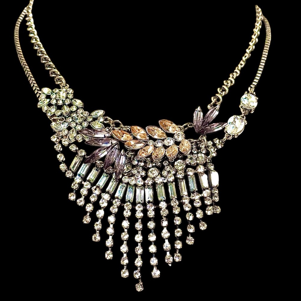 Rhinestone and Silver 18” Costume Jewelry Necklace